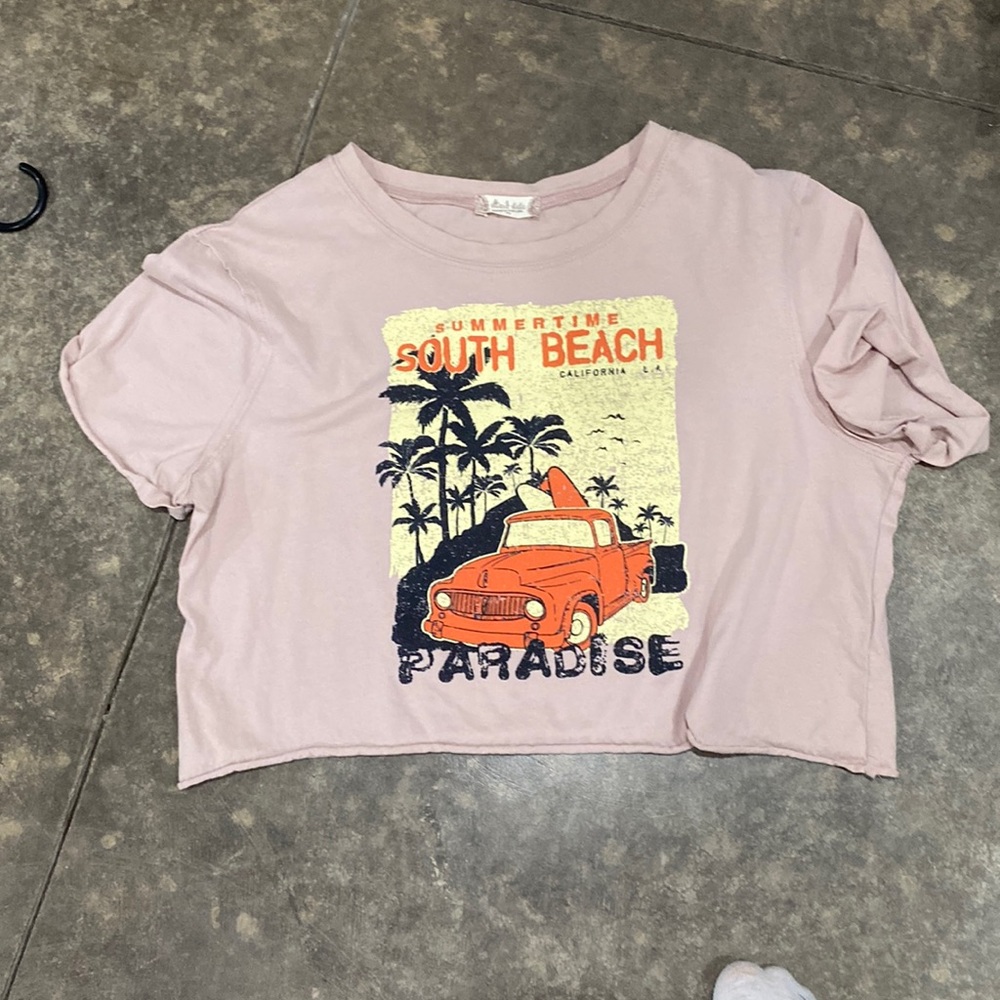 Brand new crop top! (Never been worn)